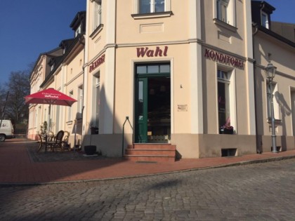 Photo:  Wahl